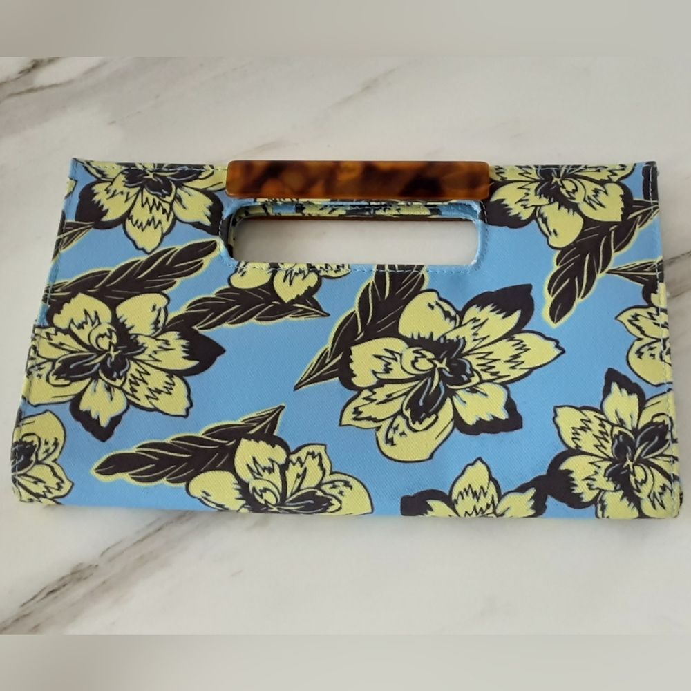 CHARMING CHARLIE Faux Tortoise Shell Handle Blue Canvas Floral Clutch - NWT-Vtg